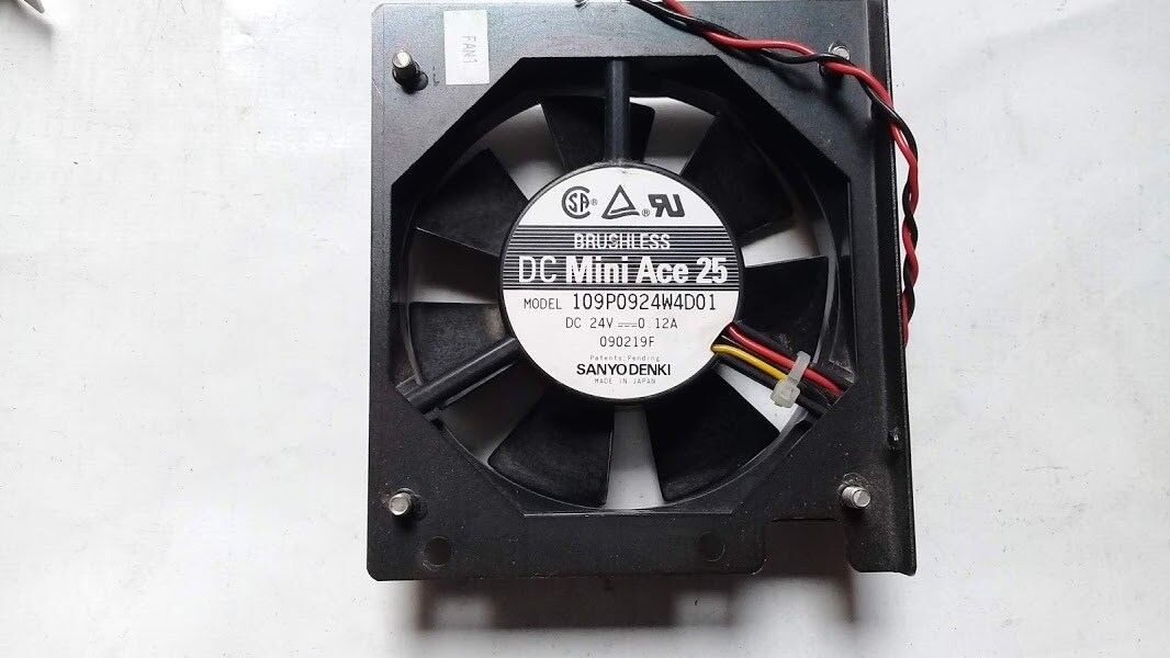 Sanyo denki 109P0924W4D01 Brushless DC Mini Ace 25 Fan - Image 4