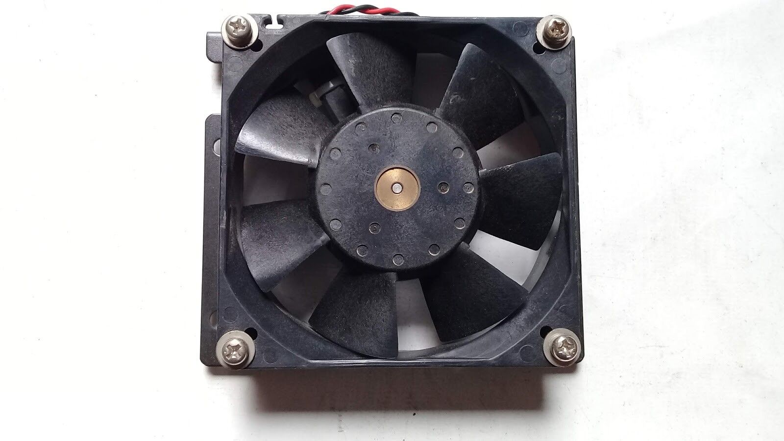 Sanyo denki 109P0924W4D01 Brushless DC Mini Ace 25 Fan