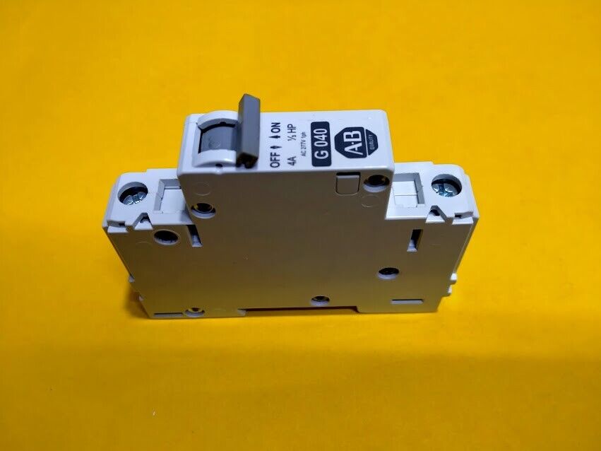 Allen-Bradley 1492-CB1G040 Ser. C G040 Circuit Breaker - Image 3