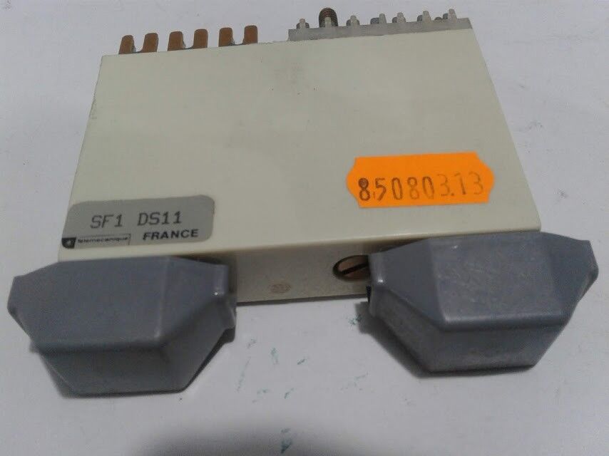 Telemecanique SF1 DS11 Relay SF Series 1 Marine store spare - Image 5
