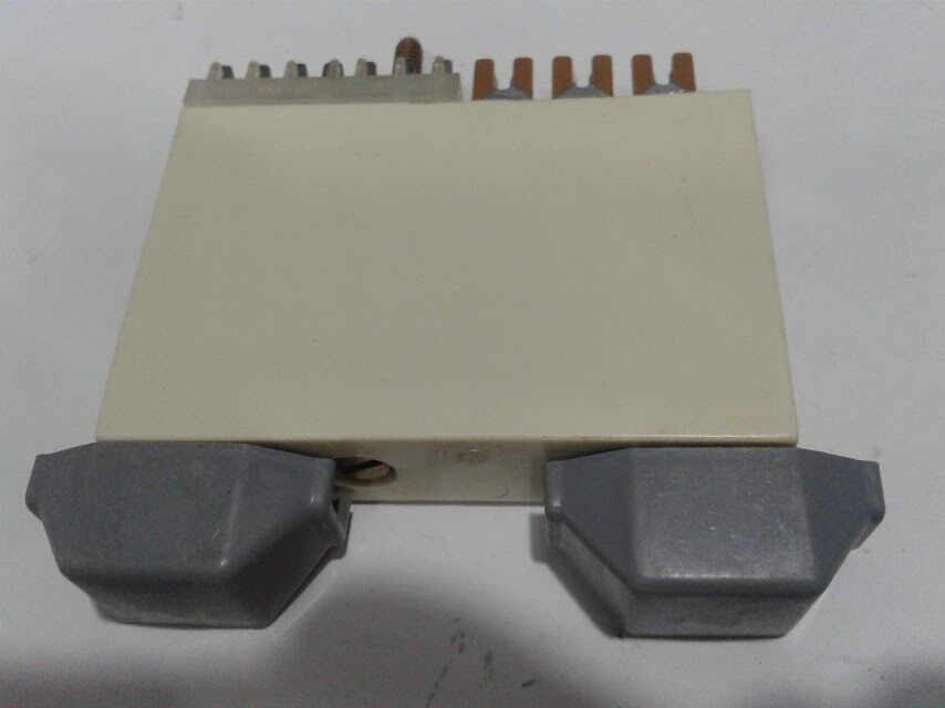 Telemecanique SF1 DS11 Relay SF Series 1 Marine store spare - Image 2