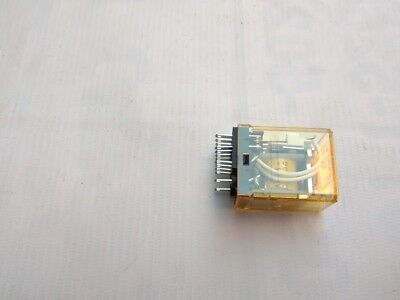 IDEC Corporation RY4S-U DC100-110V 10 PCS Relay RY4SU New - Image 4