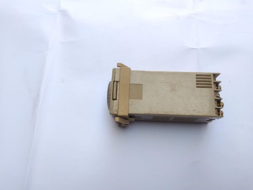 Fotek TC-48-AN Temperature Controller TC48AN - Image 9