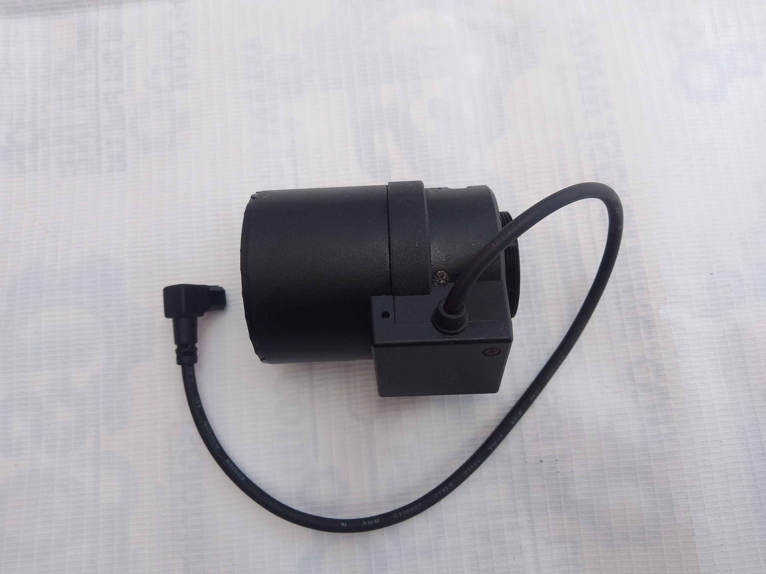 Pelco 13VD2.8-12 1/3″ Varifocal Auto Iris CCTV Lens VFCL 2.8-12mm F/1.4 DC CS - Image 4