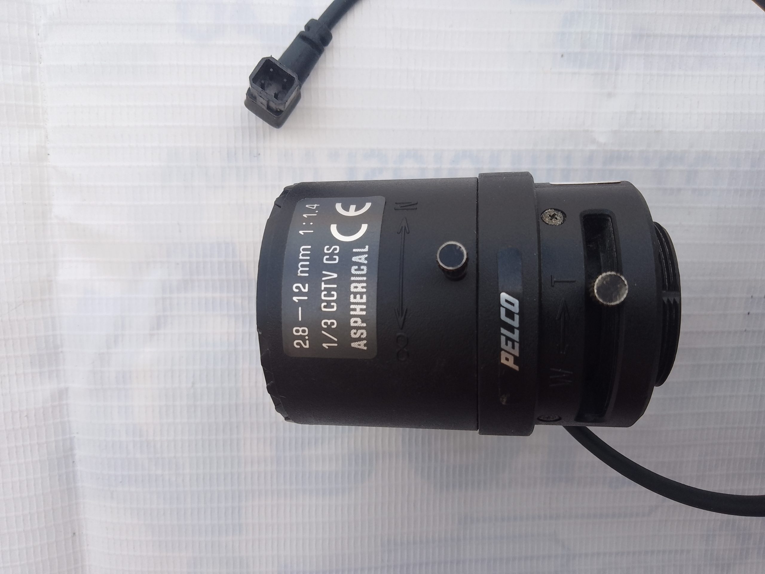 Pelco 13VD2.8-12 1/3″ Varifocal Auto Iris CCTV Lens VFCL 2.8-12mm F/1.4 DC CS - Image 8