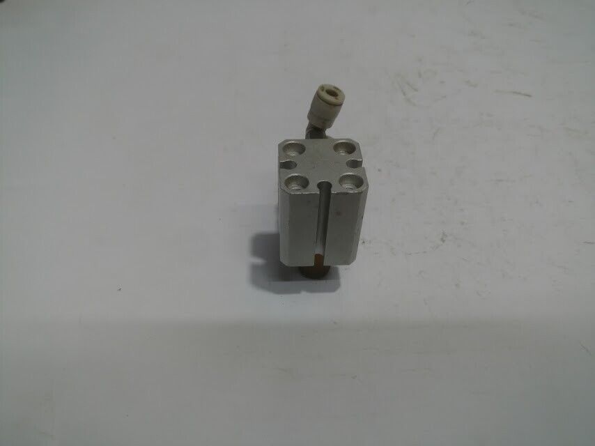 SMC CDQSB12-10D-F9NV Compact Cylinder 1.0 MPa - Image 5