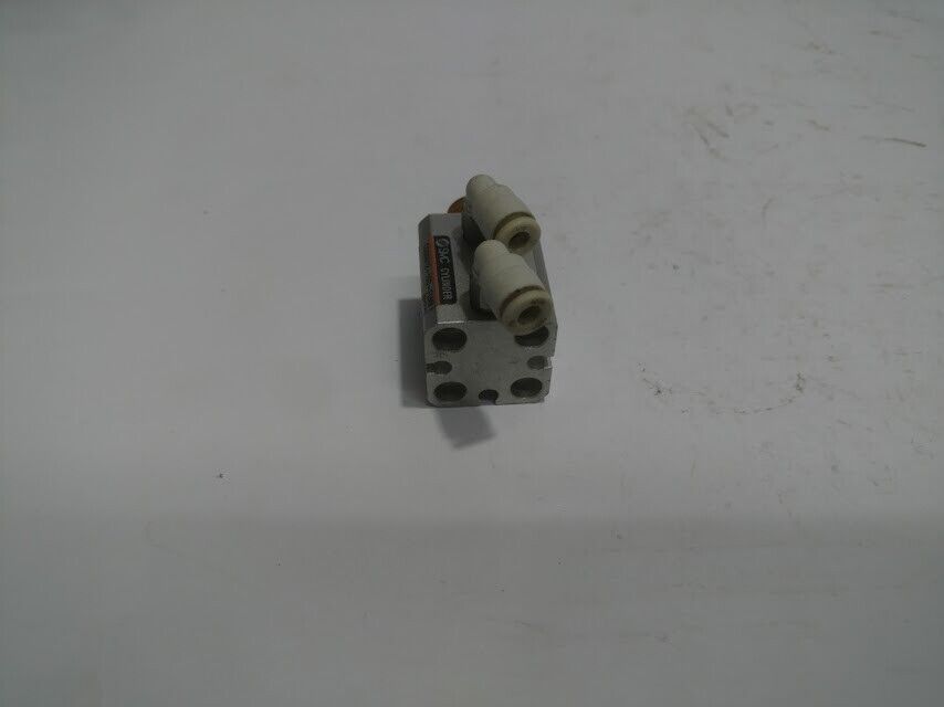 SMC CDQSB12-10D-F9NV Compact Cylinder 1.0 MPa - Image 4