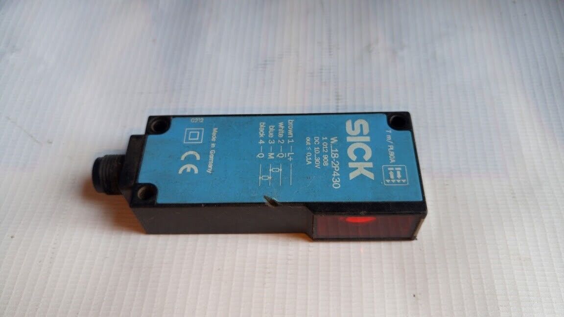 Sick AG W-18-2P430 1 012 908 Dc 10-30V Photoelectric Sensor W182P430