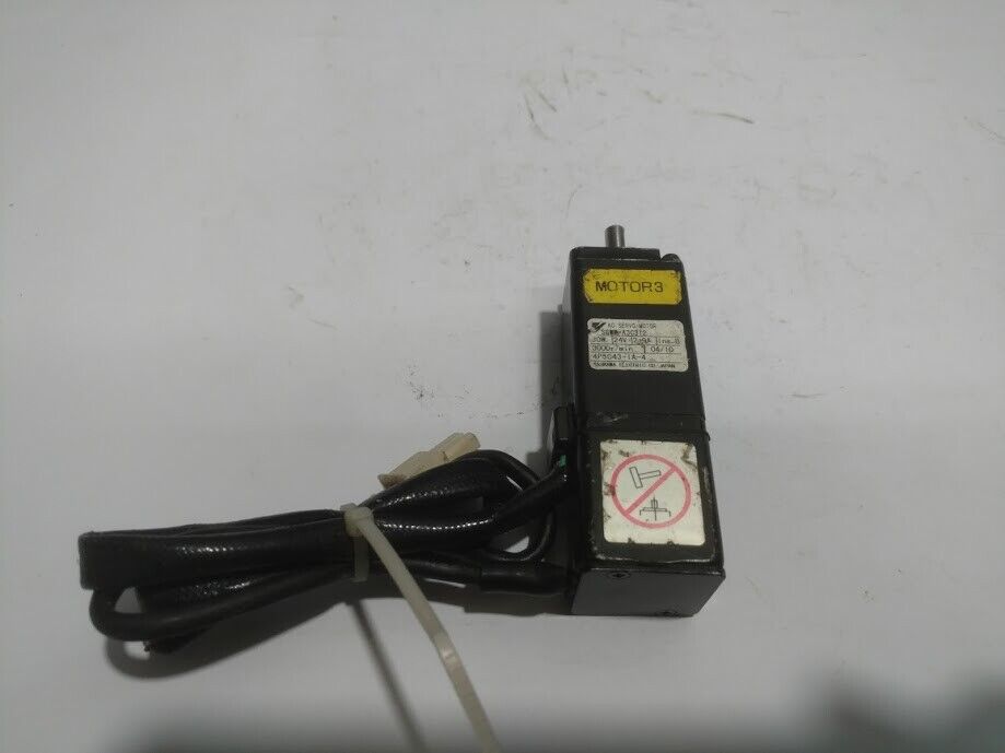 Yaskawa SGMM-A3C312 AC Servo Motor 30W 3000 r/min