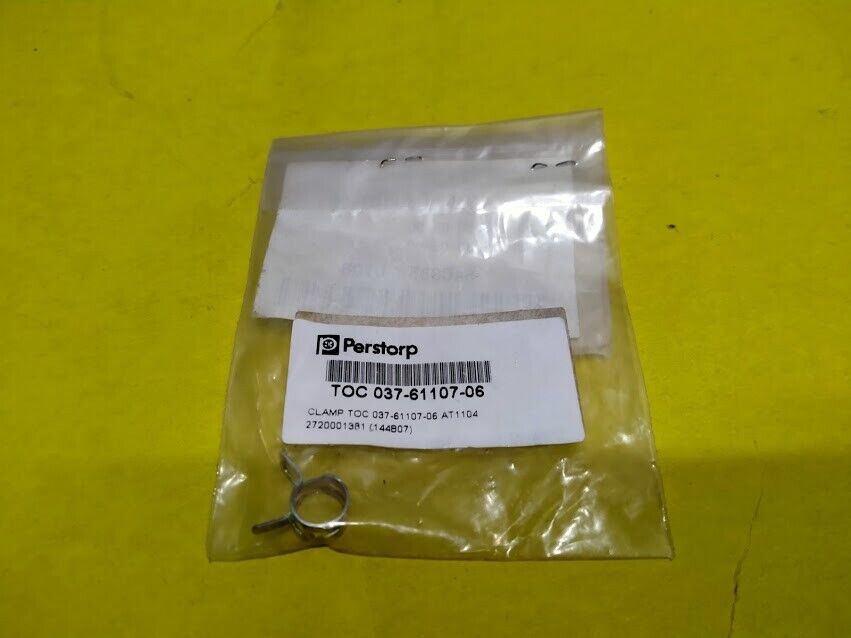 Shimadzu H 037-61107-06 Clamp TOC 037-61107-06 free worldwide shipping