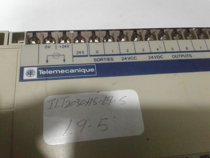 TSX DMF 401 Telemecanique 24VDC Expander Module