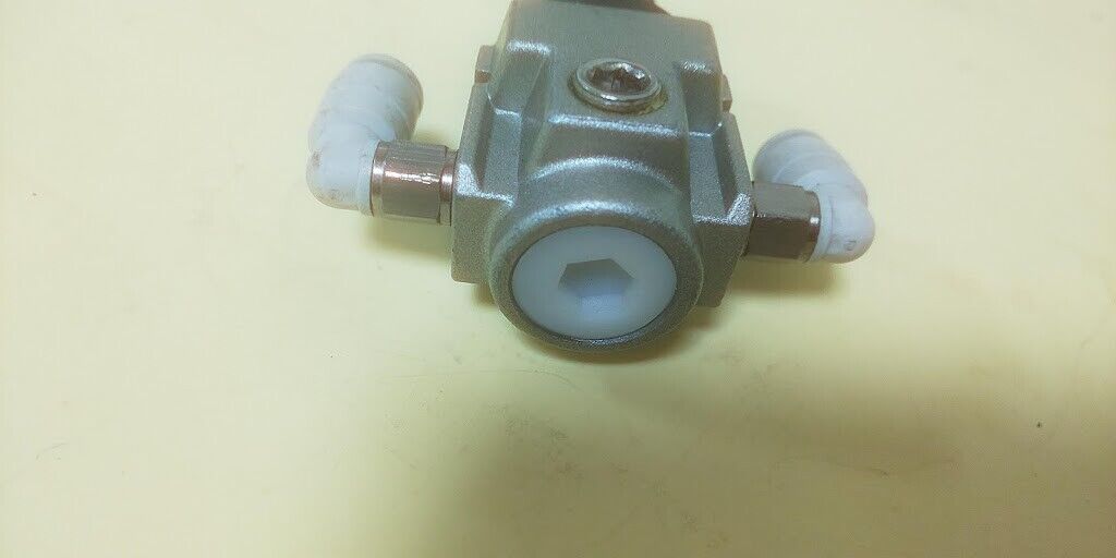 SMC AR10-M5 Pneumatic Regulator Pressure Gauge-Pressure valve Pneumatic Products - Image 6