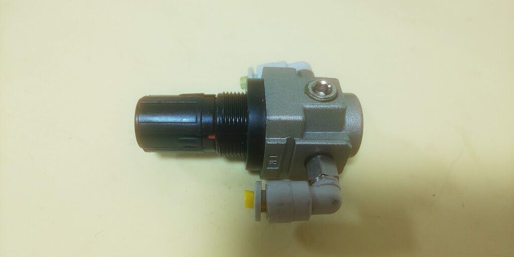 SMC AR10-M5 Pneumatic Regulator Pressure Gauge-Pressure valve Pneumatic Products - Image 5