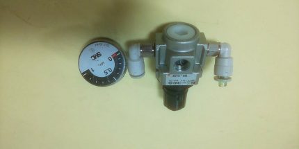 SMC AR10-M5 Pneumatic Regulator Pressure Gauge-Pressure valve Pneumatic Products