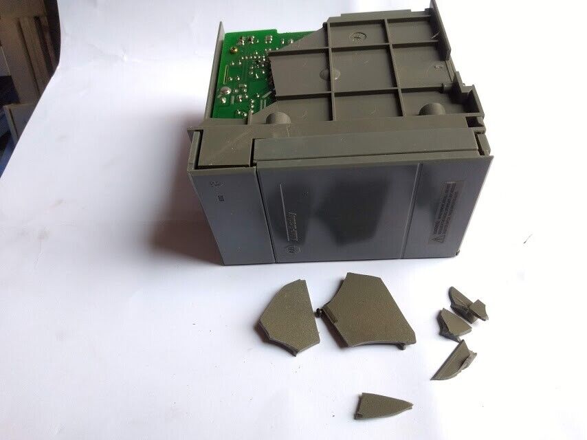Allen-Bradley SLC 500 1746-P3 Ser A Power Supply 1746P3 - Image 4