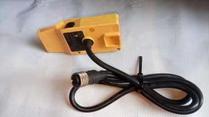 Wenglor OPT104 Photoelectric Reflex Sensor OPT104