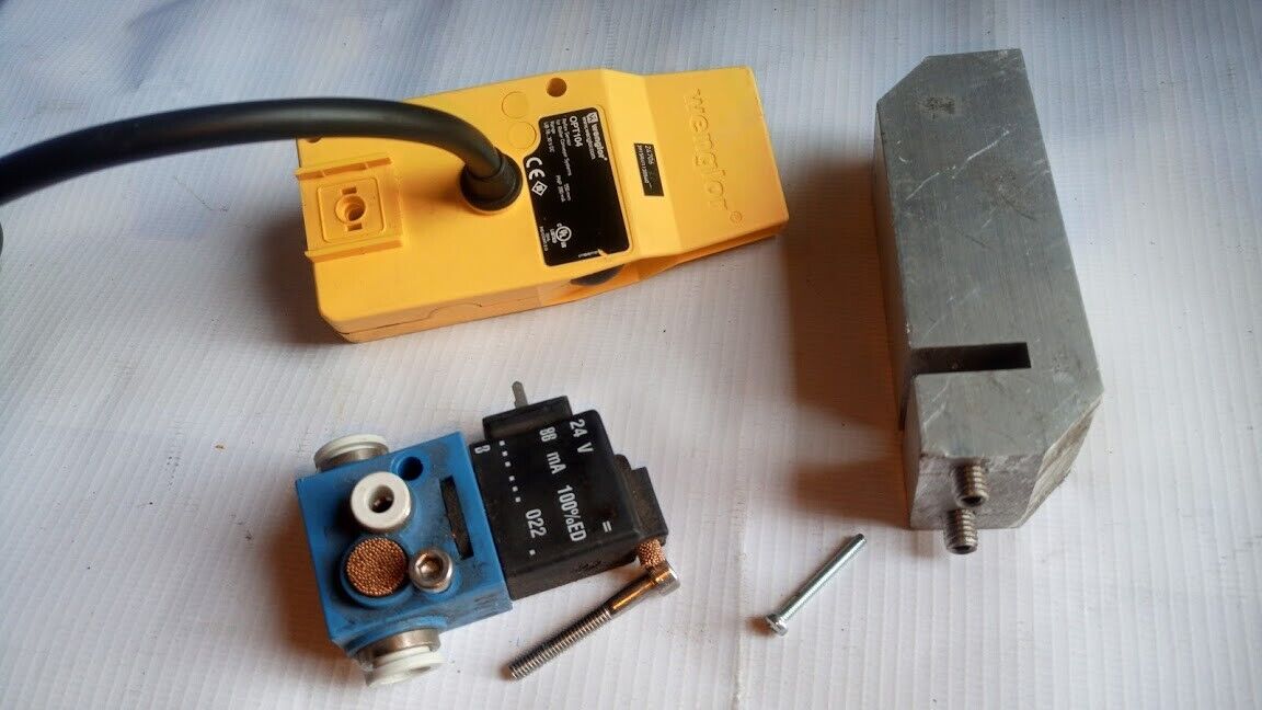 Wenglor OPT104 Photoelectric Reflex Sensor Rexroth Pneumatik 572 497 For Conveyo - Image 4