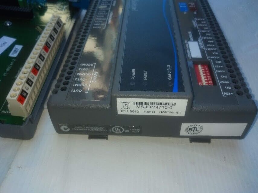 Johnson Controls MS-IOM4710-0 Rev H S/W Ver 4.1 MS-IOU4710-0 Input Output Module - Image 4