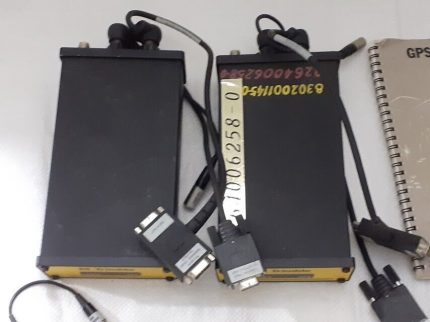 Trimble DGPS 38073-11 46090-11 GPS Pathfinder System  Receiver *Selling as is