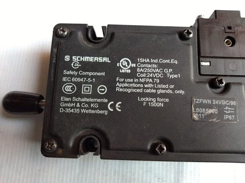 Schmersal Elan TZFWN 24DC/96 Saftey Component Solenoid Interlock - Image 3