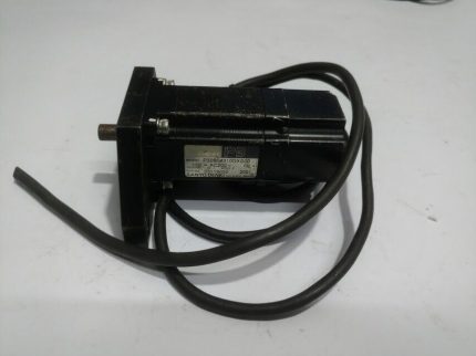 Sanyo Denki P30B04010DXS00 BL Supper P3 AC Servo motor 100W AC200V 1.1A