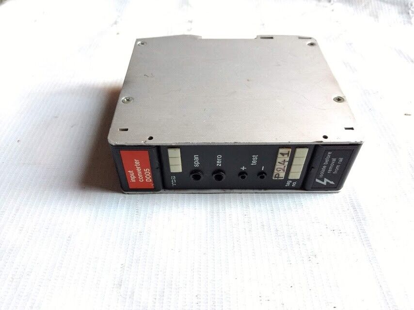 Turnbull Control system D005/TC/S/0-1400/Deg . C/0P/0-10V/UP/TB/ Input Converter - Image 2