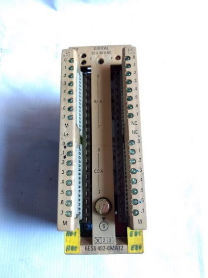 Siemens Simatic S5 6ES5 482-8MA12 E-Stand 01 Digital I/O Module 6ES54828MA12