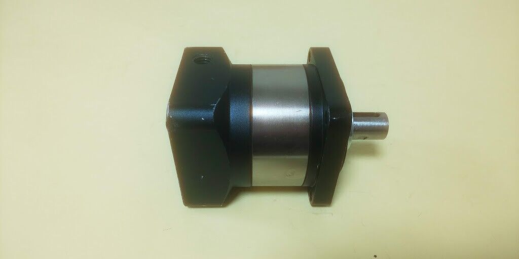 Revo PE60-010-SB Cyclone Servo Reducer-Gear Head Sr.n 20140821005 - Image 2