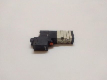 SMC Corporation VJ314 24vdc Solenoid Valve VJ314