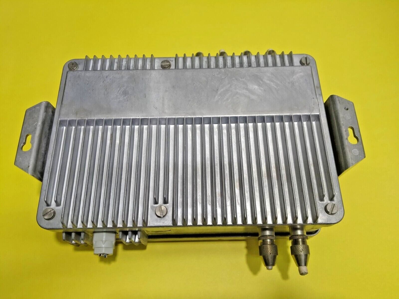 SELEKTIVER MEHRBEREICHS VSN 604 Multi Band Amplifier - Image 5