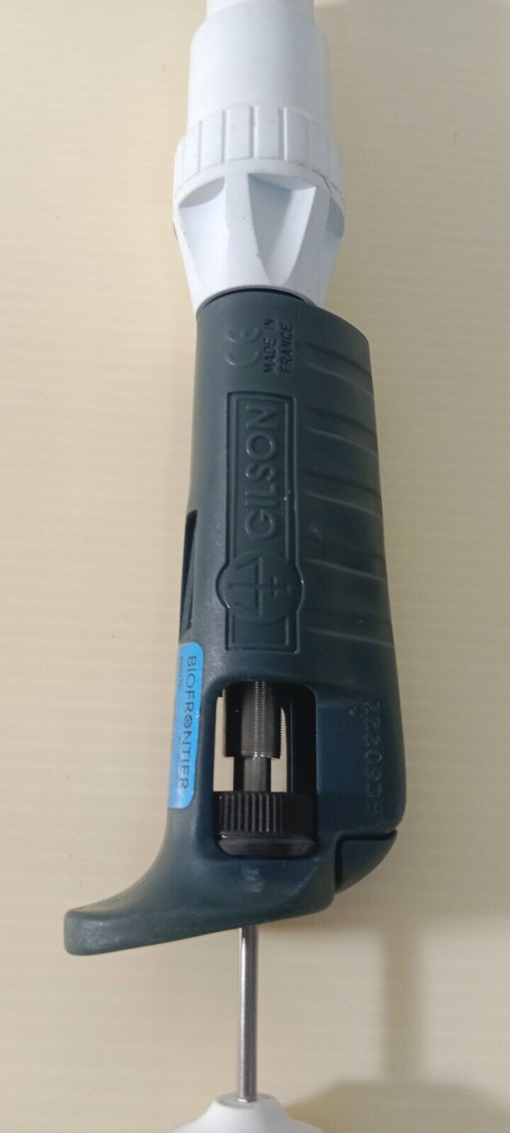 Gilson P5000 100-1000ul Adjustable Volume Pipetman Metal Ejector Single Channel - Image 8