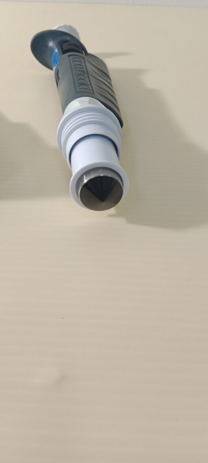 Gilson P5000 100-1000ul Adjustable Volume Pipetman Metal Ejector Single Channel - Image 3