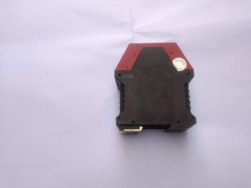 Schneider Telemecanique XPS-AK XPSAK361144 Safety Relay XPSAK - Image 10