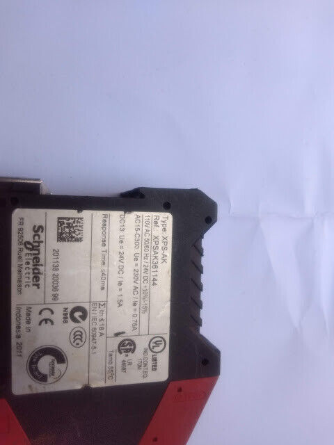 Schneider Telemecanique XPS-AK XPSAK361144 Safety Relay XPSAK - Image 7