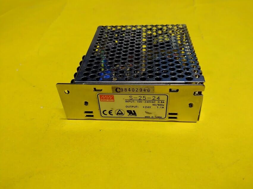 Schneider Telemecanique XPS-AK XPSAK361144 Safety Relay XPSAK - Image 3