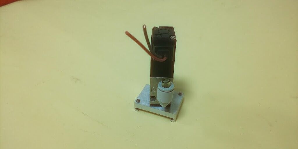Solenoid Valve VK332-5G-M5 3-Port 24V DC SMC - Image 4