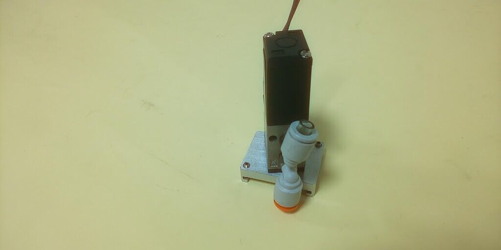 Solenoid Valve VK332-5G-M5 3-Port 24V DC SMC - Image 3