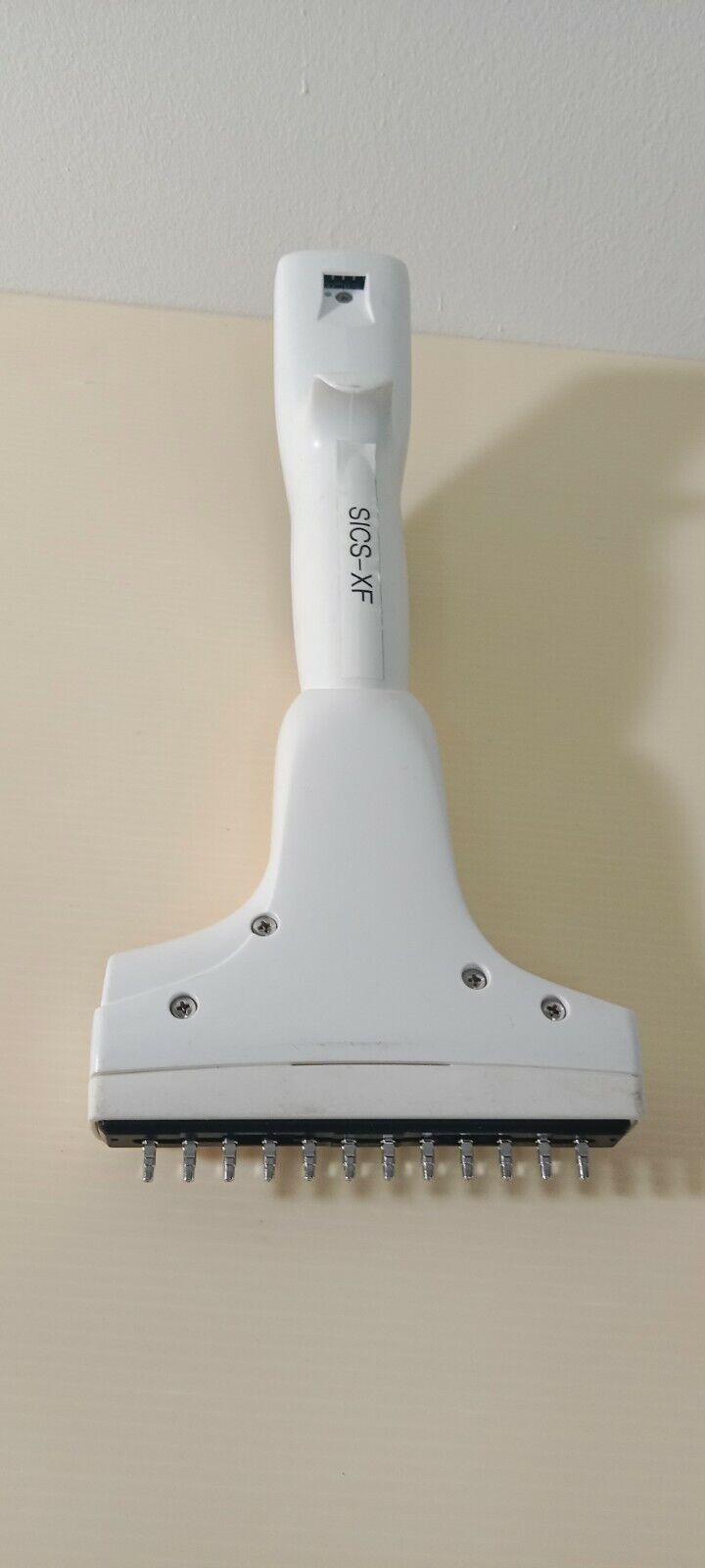 Integra Viaflow 125 12 Ch. Voyager Pipettor 125ul - Image 2