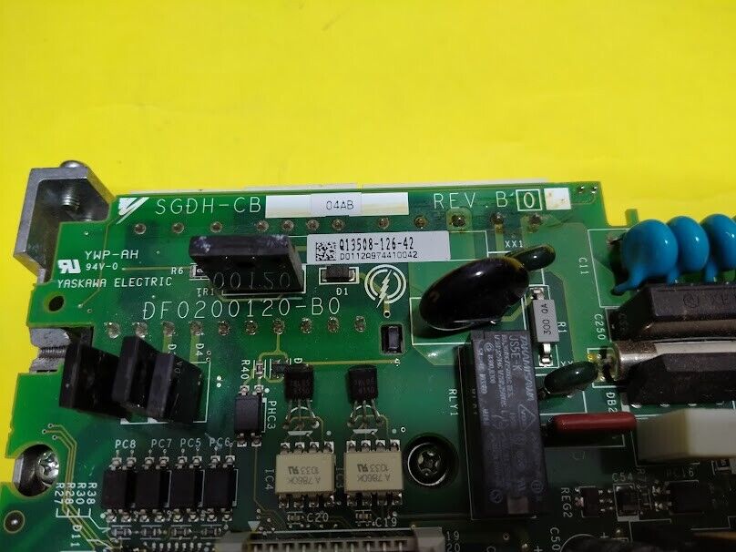 Yaskawa Electric SGDH-CB 04AB Rev. B DF0200120-B0 Power Supply - Image 4