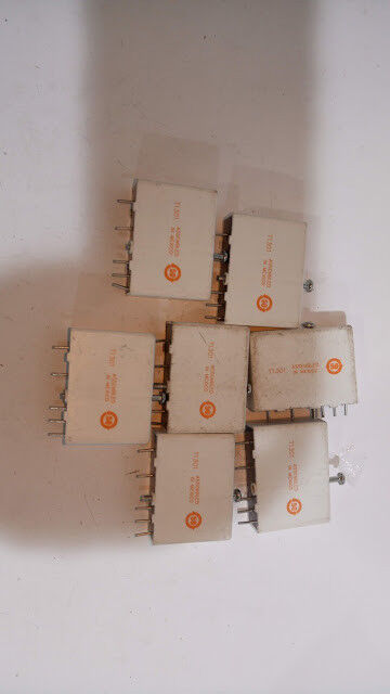 Crydom IDC5 I/O Modules Input 3.3-32 Vdc Outpu 30 Vdc - Image 2