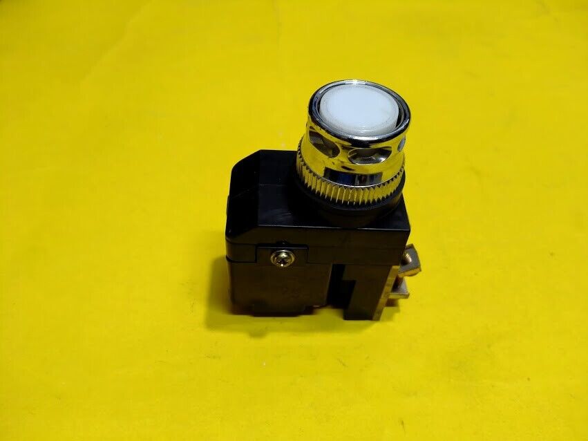 UVT Controller Type HCU-P Ac 200-240 free worldwide shipping New - Image 4
