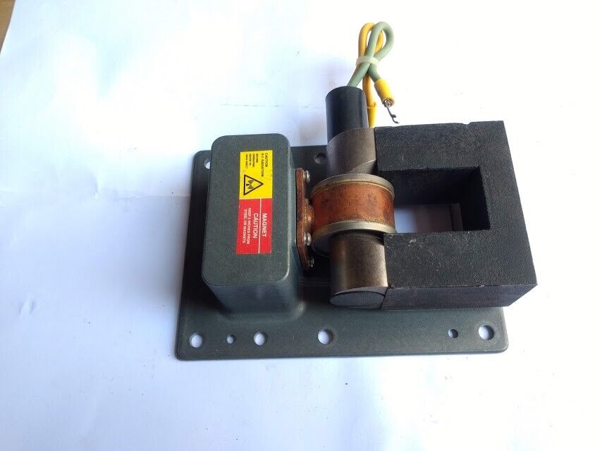 E2V Technologies MG5223 EEV Magnetron S-Band Marine Radar Marine Store Spare - Image 3