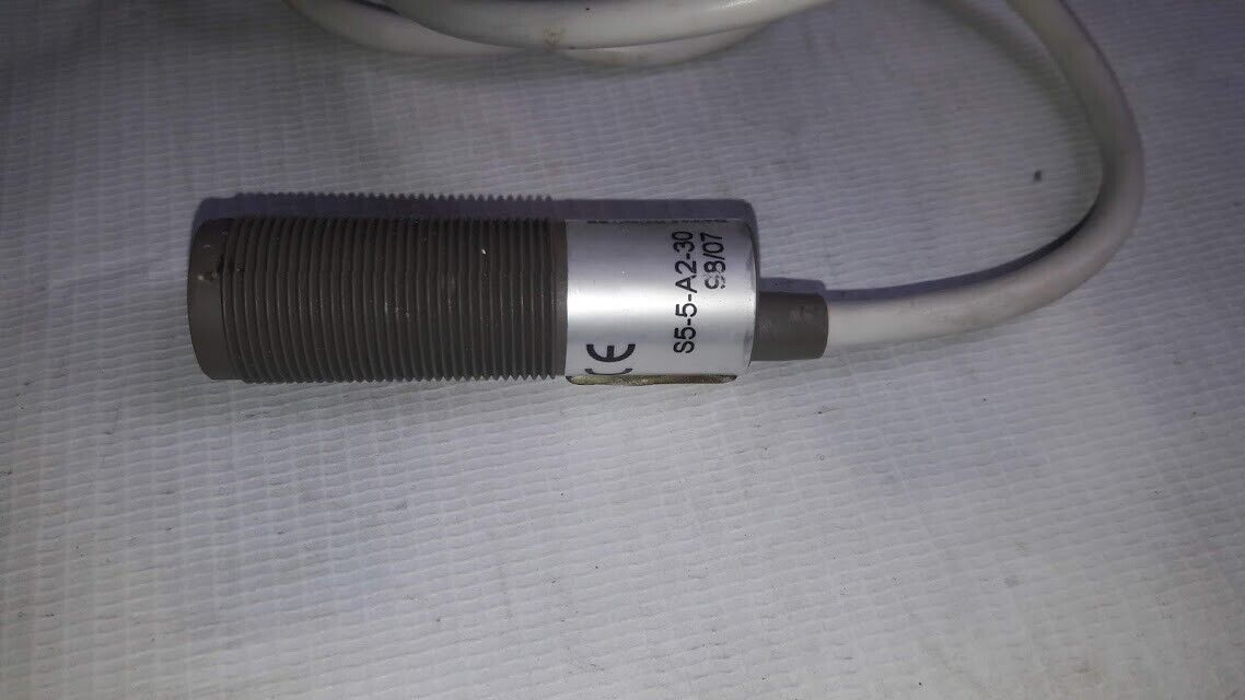 DATALogic S5-5-A2-30 S8/07 Photoelectric Sensor S55A230 New - Image 4