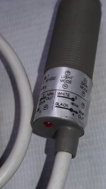 DATALogic S5-5-A2-30 S8/07 Photoelectric Sensor S55A230 New