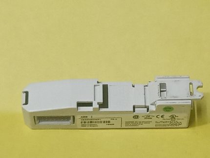 ABB TB806 3BSE0008536R1 PR: C Modpus Optical Port Adapter / base Asea Brown Bove