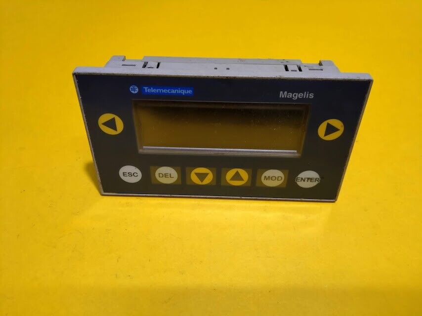 Schneider Electric XBT-N400 Magelis PLC Twdlcd P. 02 RL.01 SV. 3.1 - Image 4