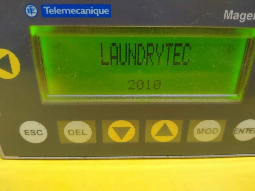 Schneider Electric XBT-N400 Magelis PLC Twdlcd P. 02 RL.01 SV. 3.1