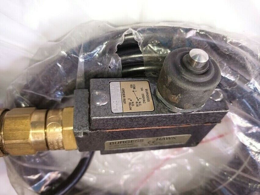 Burgess Hawk 41-300 Switch MPSupport Hawke 501/453 RAC 41300 New - Image 3
