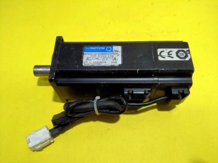 Sanyo Denki Q1AA06040DXP00MA01 Rev. B AC200V 2.9A SANMotion Q AC Servo Motor