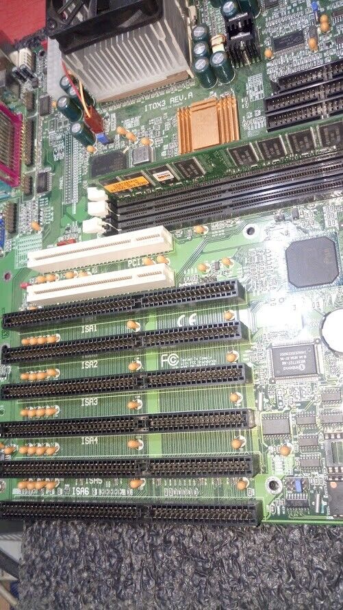 DFi/ITox ITOX3 Rev. A 015181-0 R.AB0 Intel Pentium III Industrial PC Board - Image 5